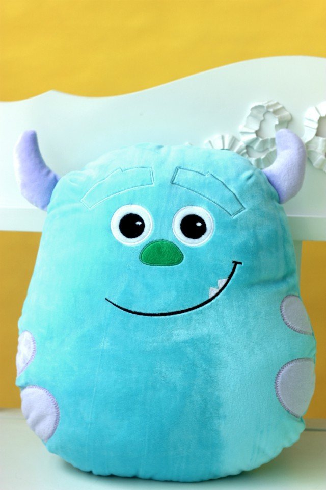 【怪物史莱克抱枕 蓝毛怪 毛绒玩具 创意礼品靠垫