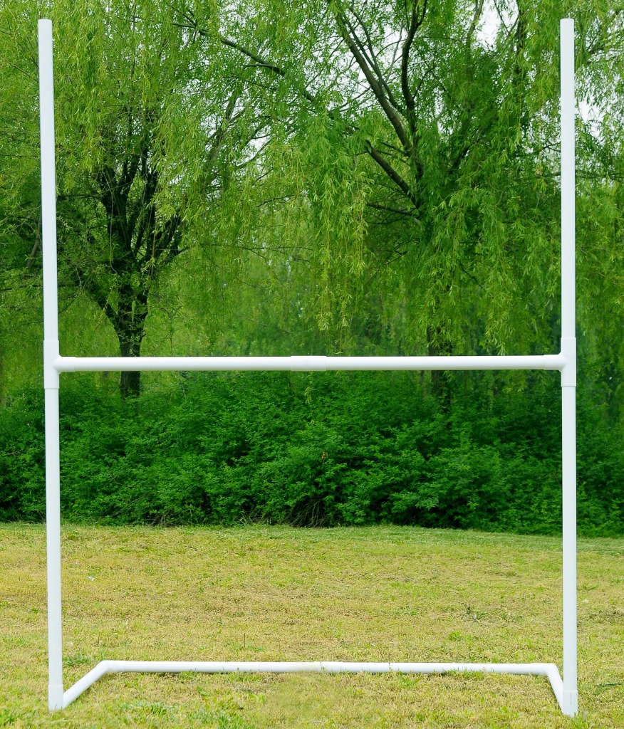 【厂家直销】塑料橄榄球门 2.1米 运动首选