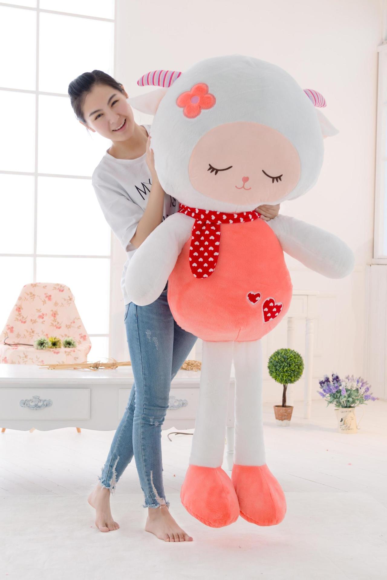 创意毛绒玩具大号 新款卡通小美羊公仔美羊羊玩偶 女生日礼物批发