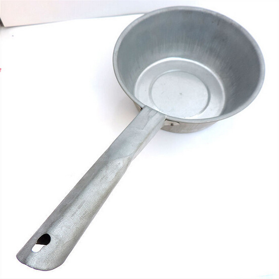 浙江金华销售 铁水勺 耐用大水瓢 水勺批发 二元日用百货批发价格