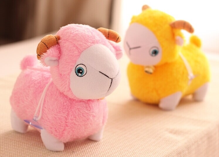 羊年可爱小羊公仔 彩色绵羊毛绒布娃娃玩具 吸盘挂件新年礼品