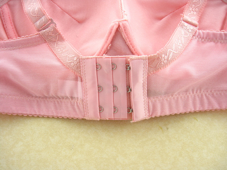 批发供应 蕾丝钻饰 防走光 抹胸式 女士文胸聚拢中模杯胸罩3019