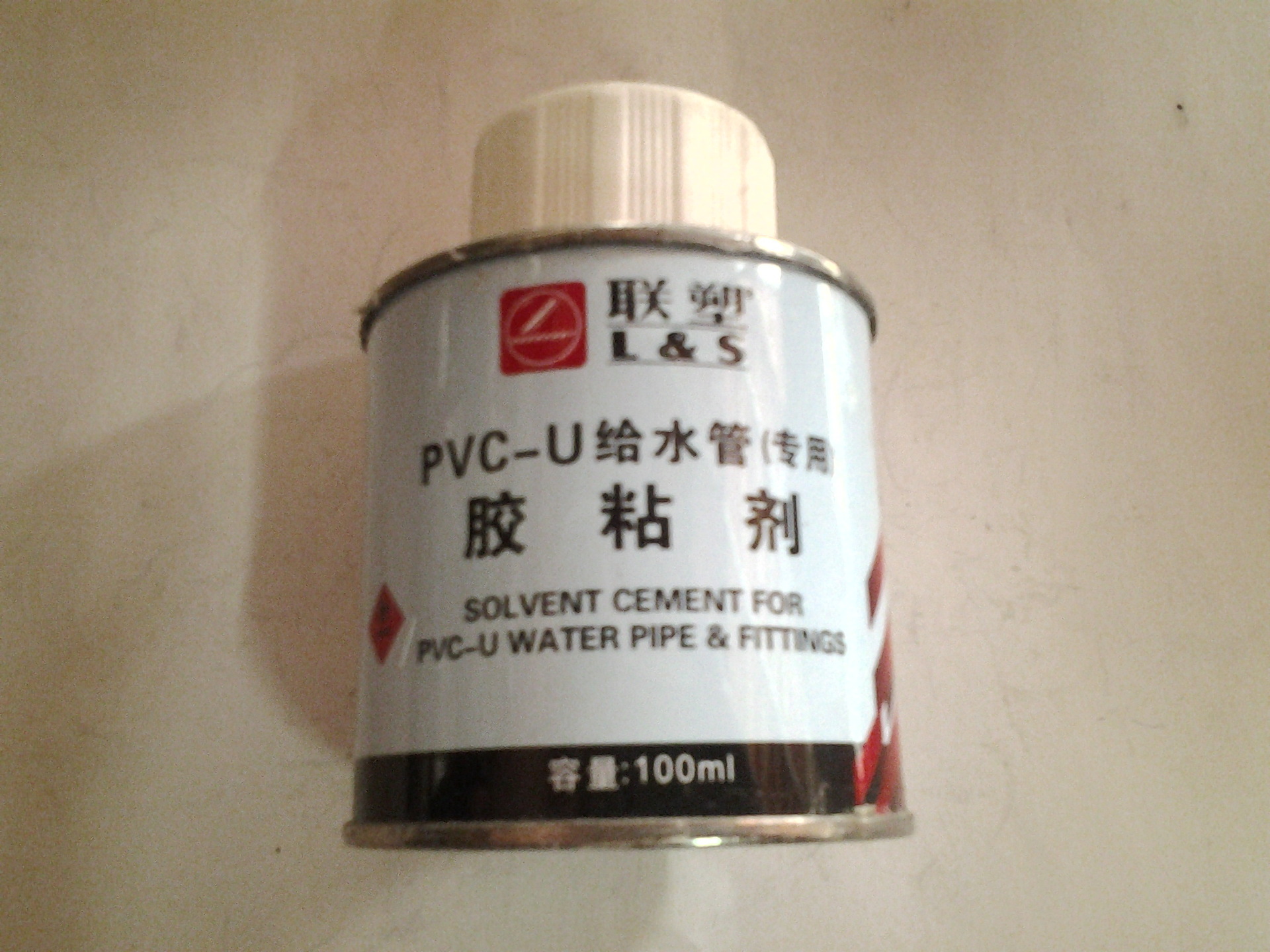 联塑pvc-u给水管胶粘剂500ml/pvc给水管胶水/管道胶粘剂