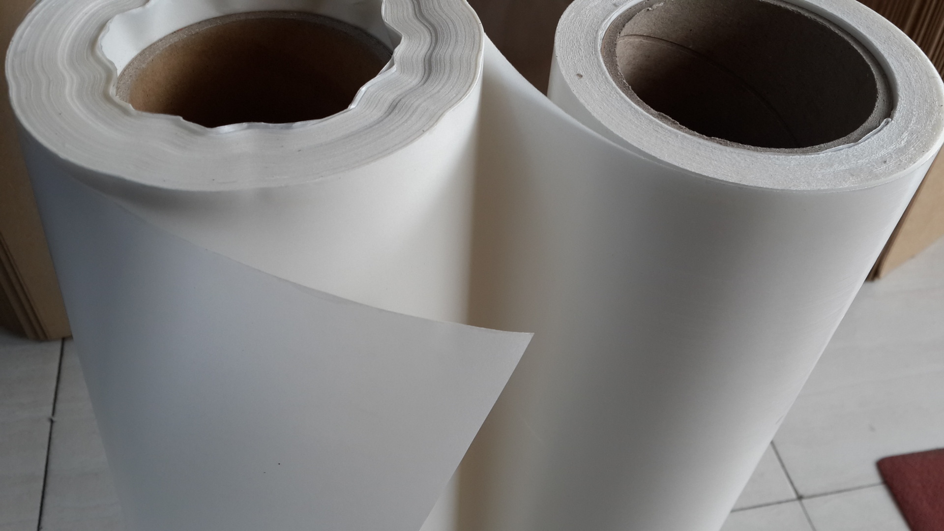 加厚高粘热熔背胶 低温热熔膜衬绣花布贴布用双面胶1.0贴标专用di