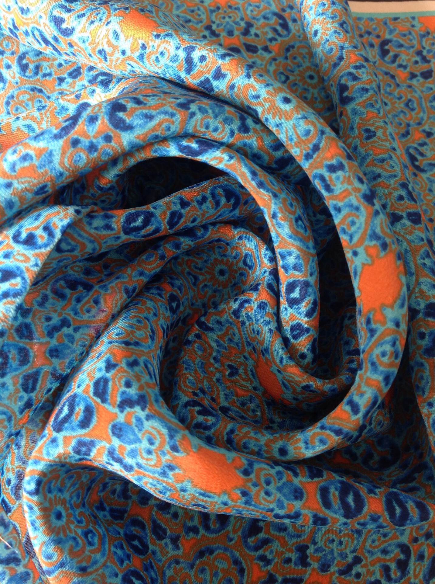 全真丝常规印花双绉 面料批发 零卖