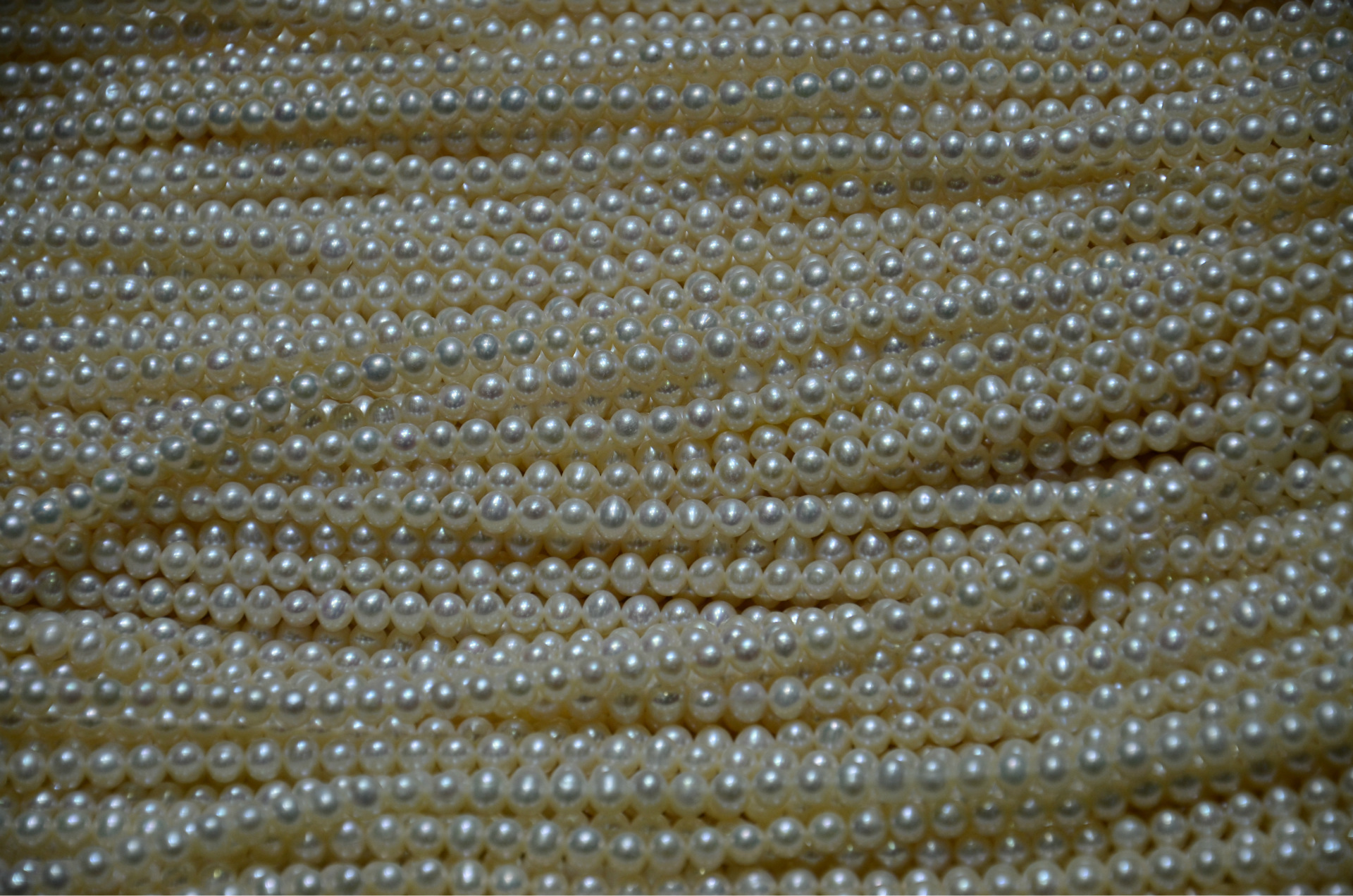 批发采购项饰-源头直销天然珍珠6-7mm近圆微暇龙眼珠项链半成品批发批