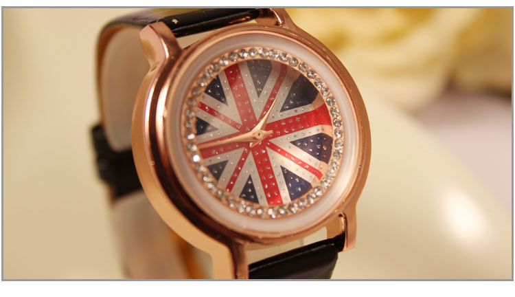 2014新款女士米字手表 皮带学生表 厂家直销191054