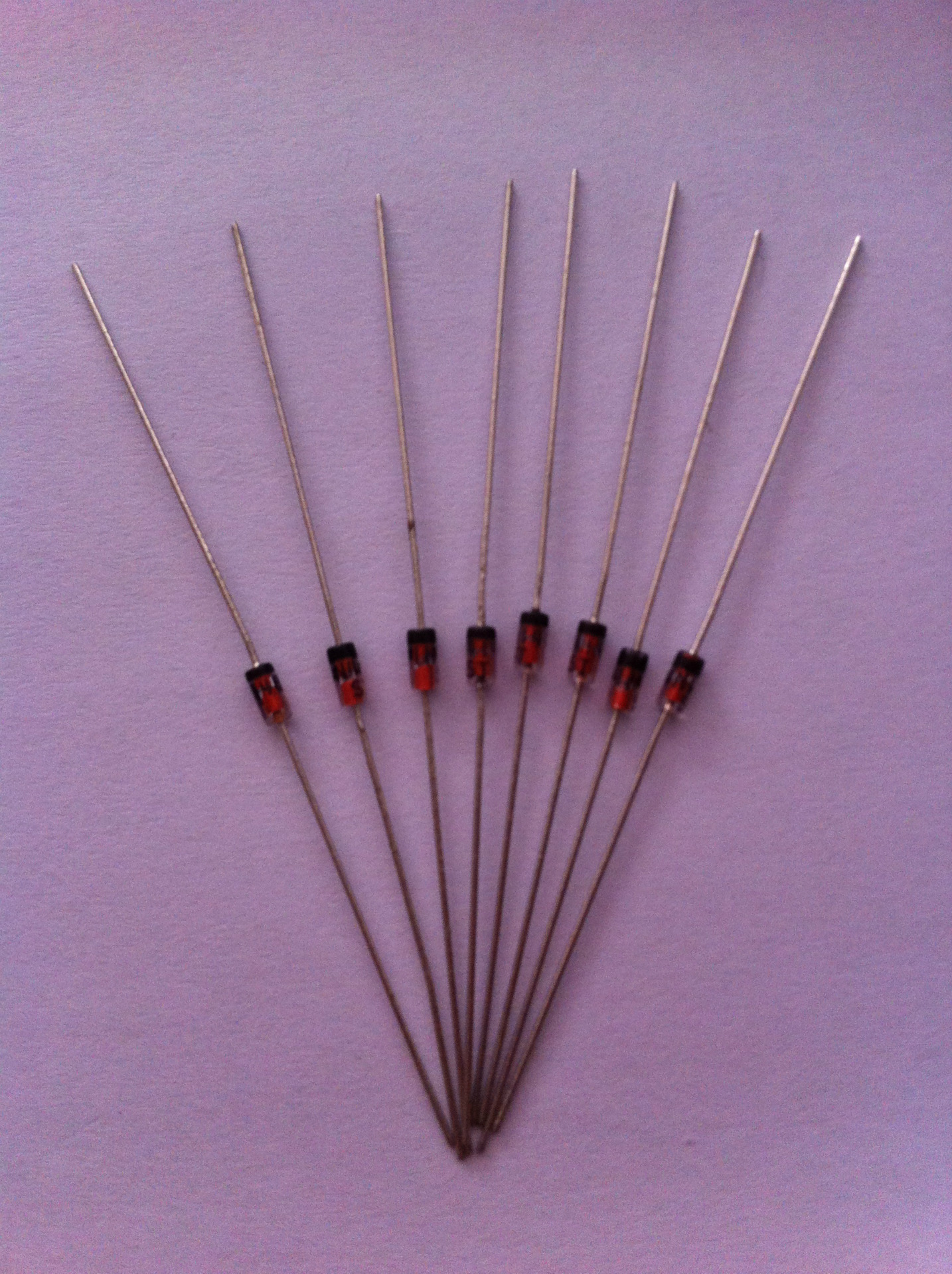 供应稳压二极管