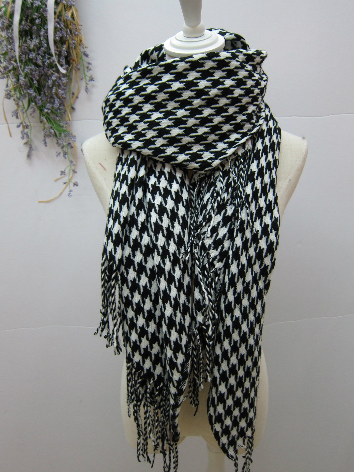 外贸明星大牌格子 千鸟格纹黑白百搭礼品 男女款仿羊绒围巾批发