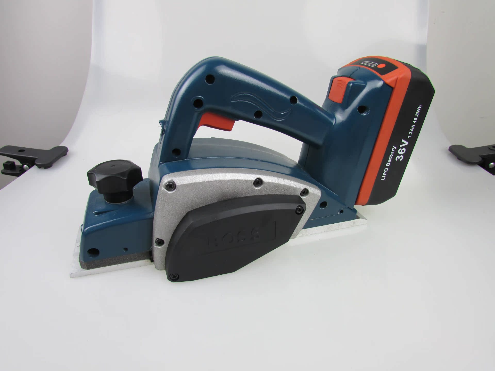 远东厂家直销boss波士电动工具充电式电圆锯电锯 木工工具