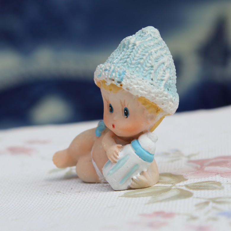 福建泉州厂家批发热销心理沙盘沙具配件芭蕾舞女孩婴儿奶瓶娃娃摆件