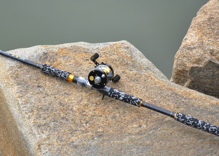 鱼竿套装 钧雷雷强竿 迷彩雷强竿鼓轮套装 打黑专用 2.28米