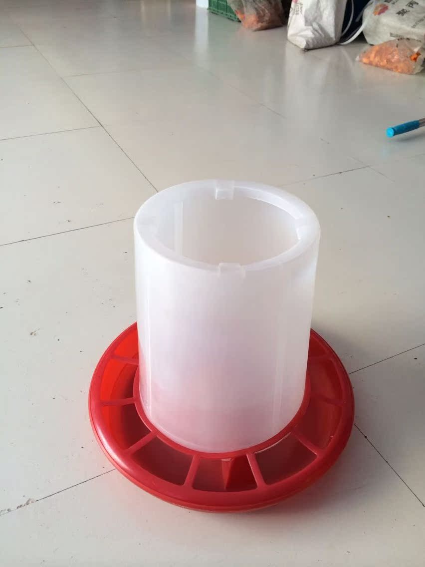 批发鸡料桶 优质加厚10kg喂鸡料桶养鸡料槽 外贸出口首选产品