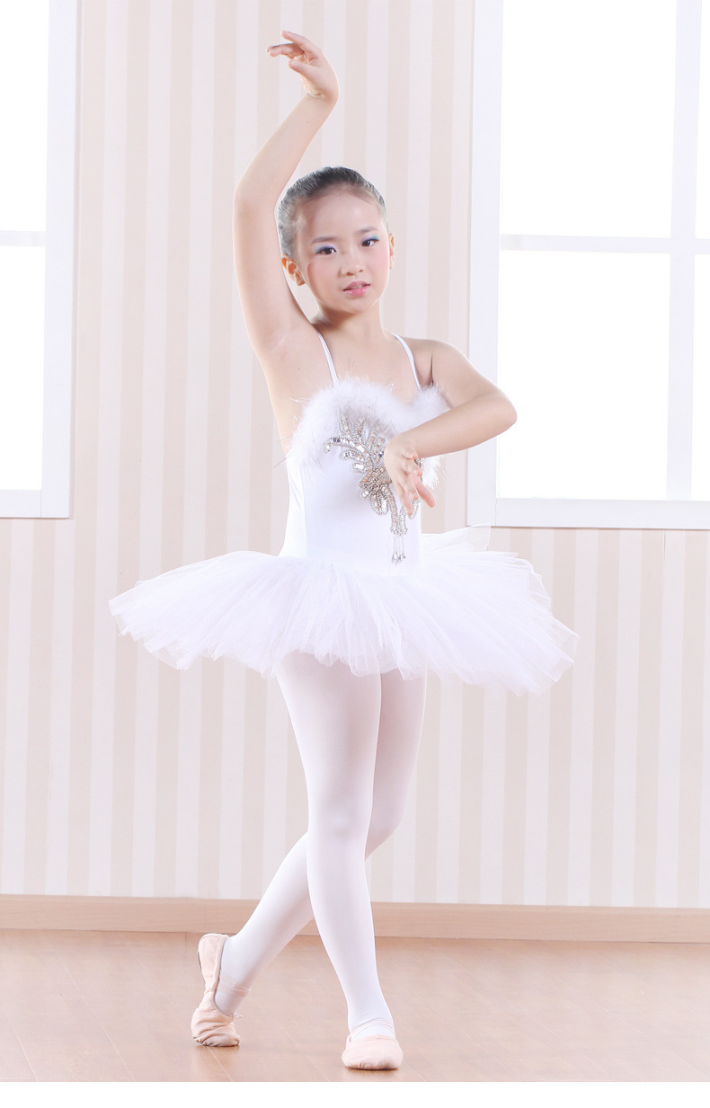 女童小天鹅演出服儿童表演服芭蕾舞蹈服儿童白纱裙公主蓬蓬裙批发
