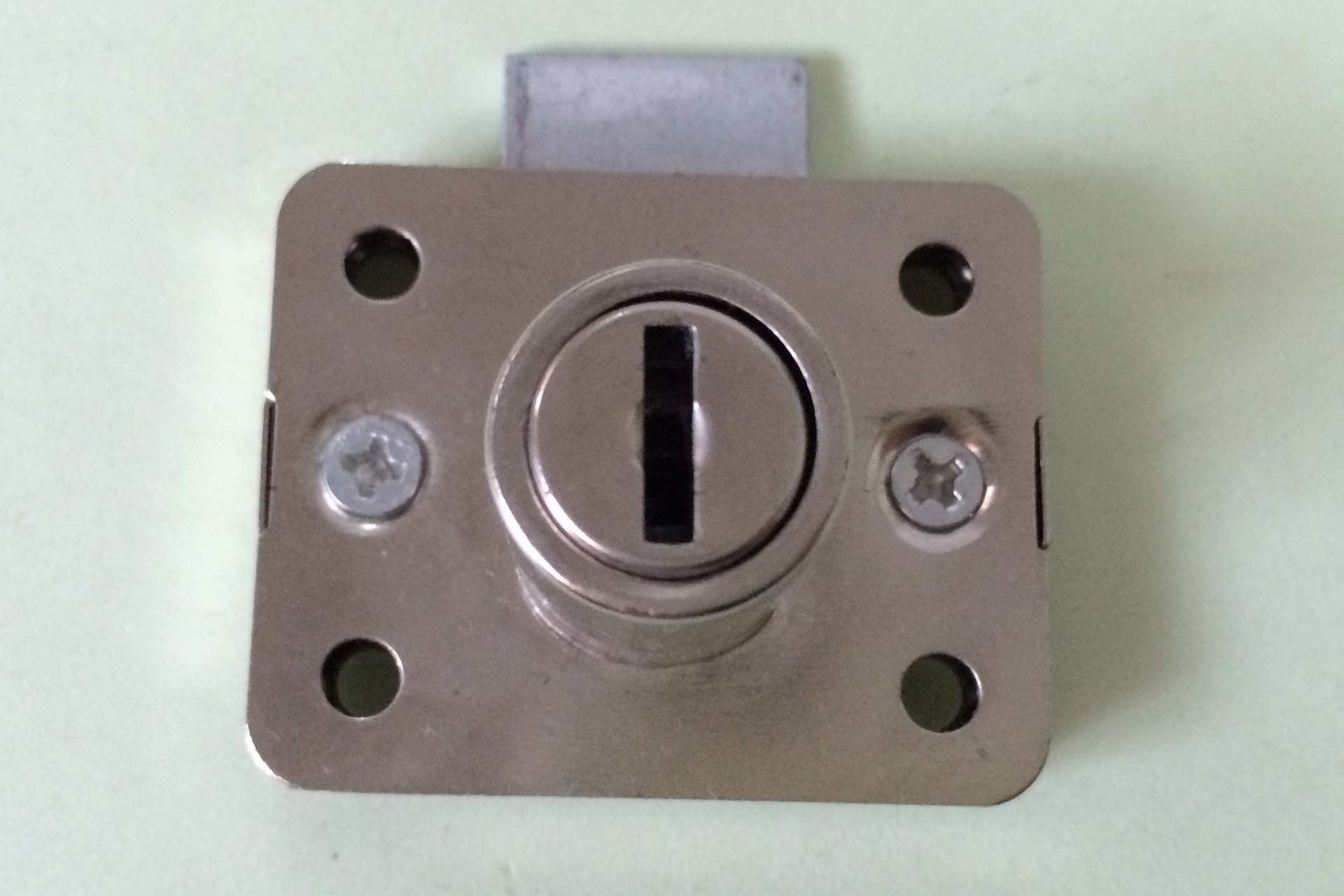 101抽屉锁 锌合金抽屉锁 抽屉锁厂家 办公抽屉锁 橱窗锁