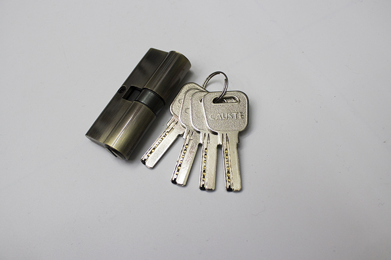 大70双开超b级防盗门锁芯锌壳铜芯防暴力开启4把电脑纯铜钥匙厂家