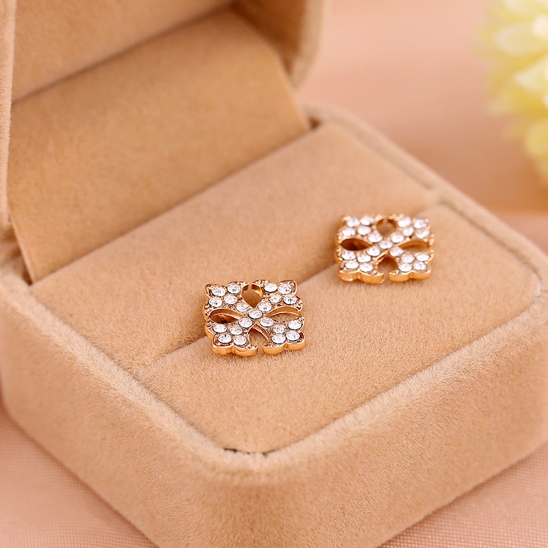 新款简约精美大方亮四叶草形耳钉耳扣耳环2014新款耳饰品t1790