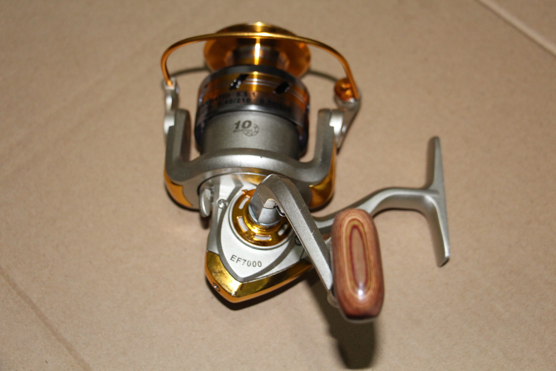 高档纺车轮绕线轮渔轮金属10轴承渔轮2000型-7000型摇臂全金属