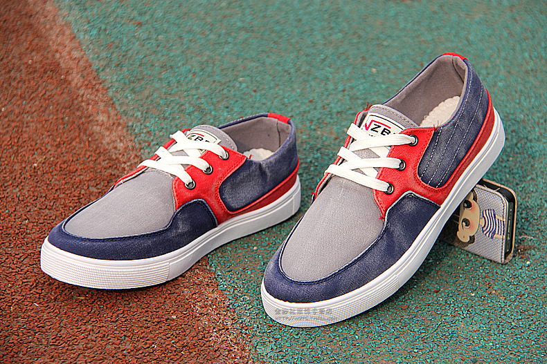 正品卓不凡新款低帮系带休闲帆布鞋 英伦时尚潮流拼色板鞋男
