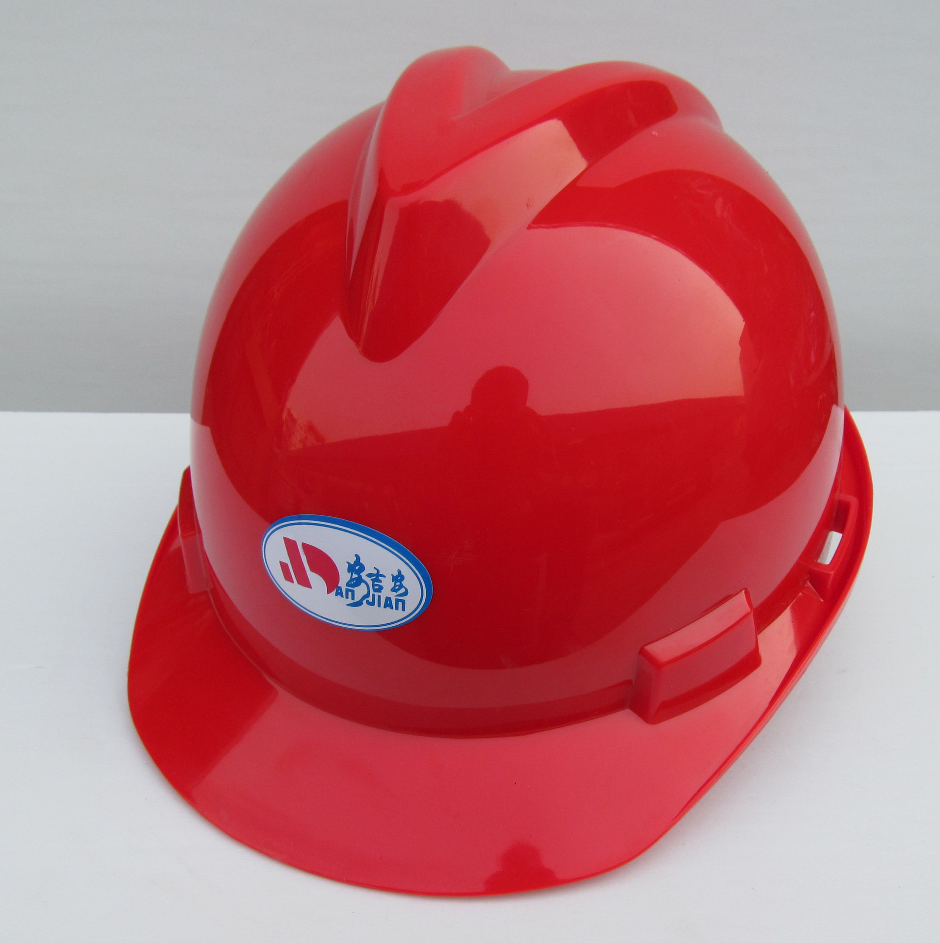 供应 安吉安牌abs料v型安全帽 abs材质建筑安全帽 安吉安牌