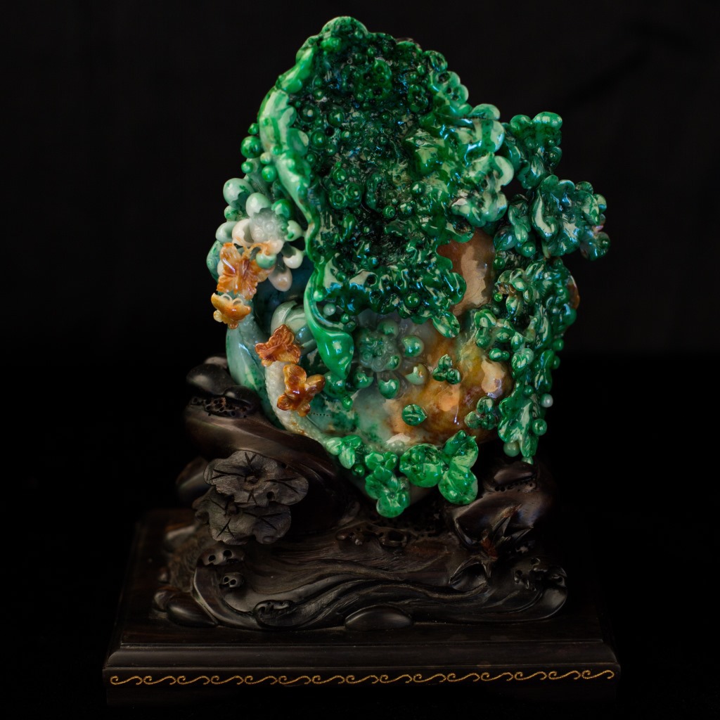 缅甸玉天然翡翠a货 老料花鸟翡翠摆件 映日荷花 可出证书