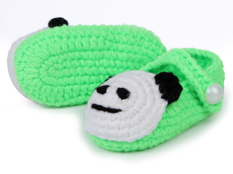 新款宝宝鞋 手工编织婴儿软底钩针宝宝鞋 男女熊猫图案钩针鞋
