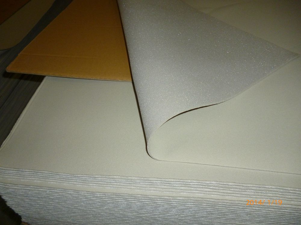 供应优质针织布复合pu软泡面料 海绵复合布料 汽车顶棚内饰面料