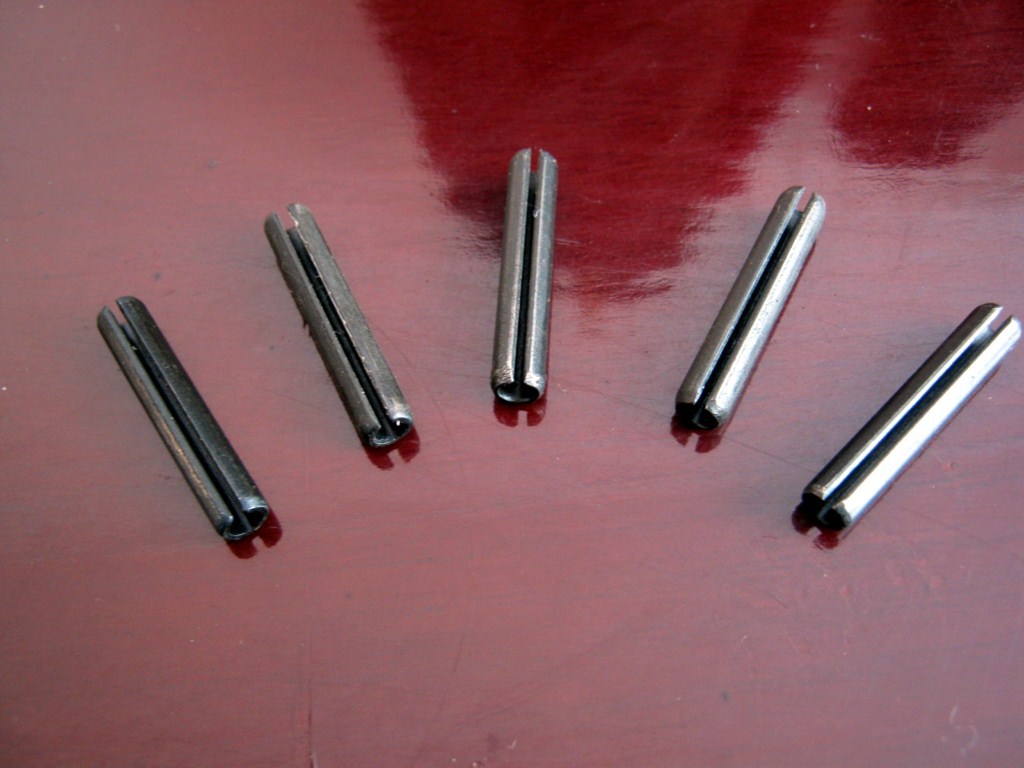 专业生产汽车用弹簧销锁紧销,技术实力强国标质量销售量大