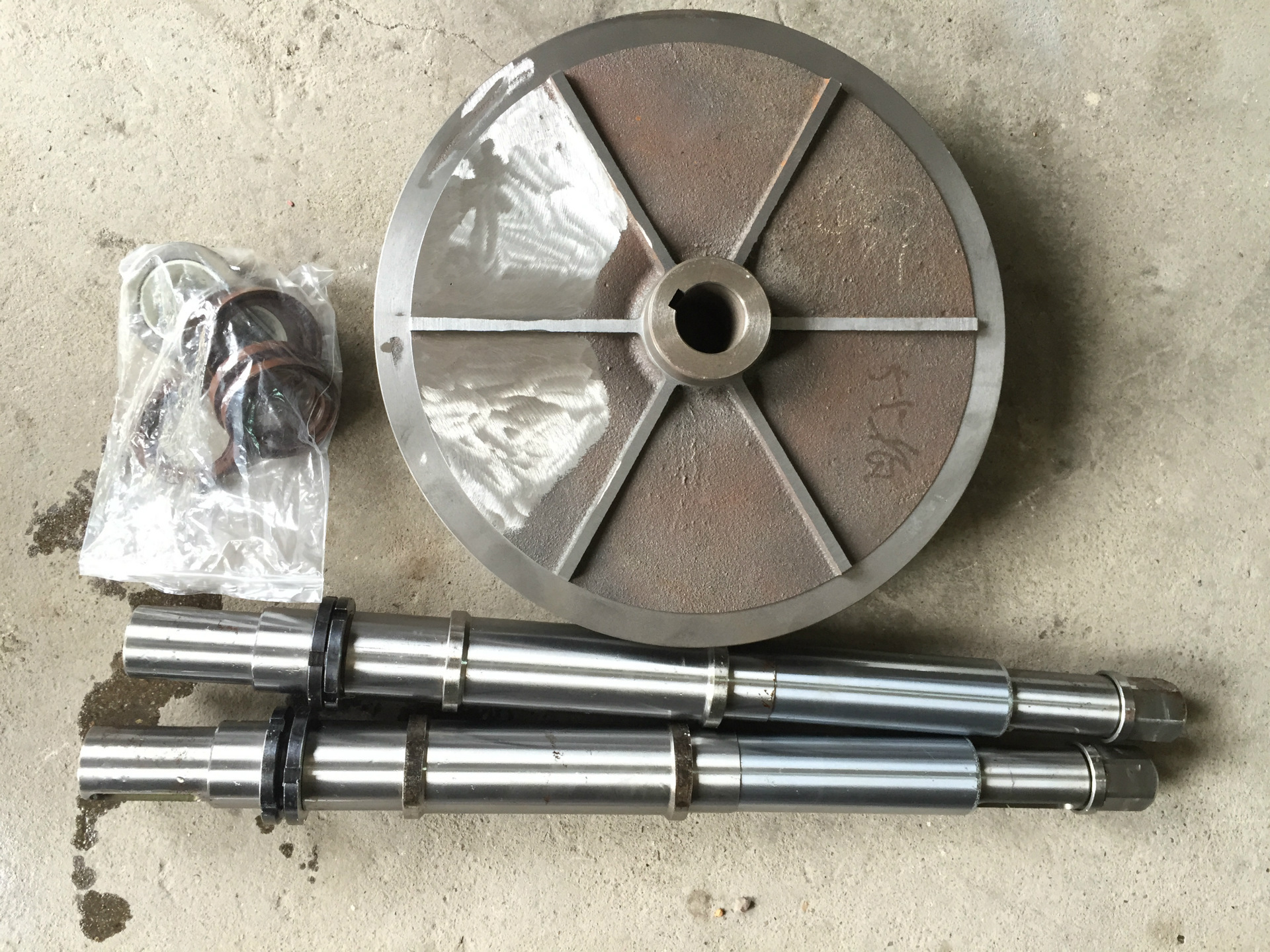 武进wry热油泵原装配件,离心泵配件,一应俱全45kw泵轴