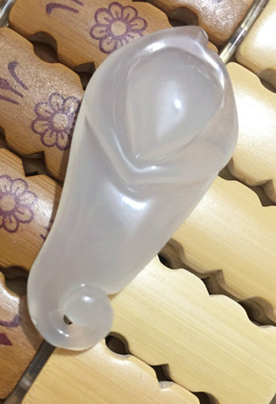 天然巴西白玉髓吊坠批发 白玉髓挂坠批发