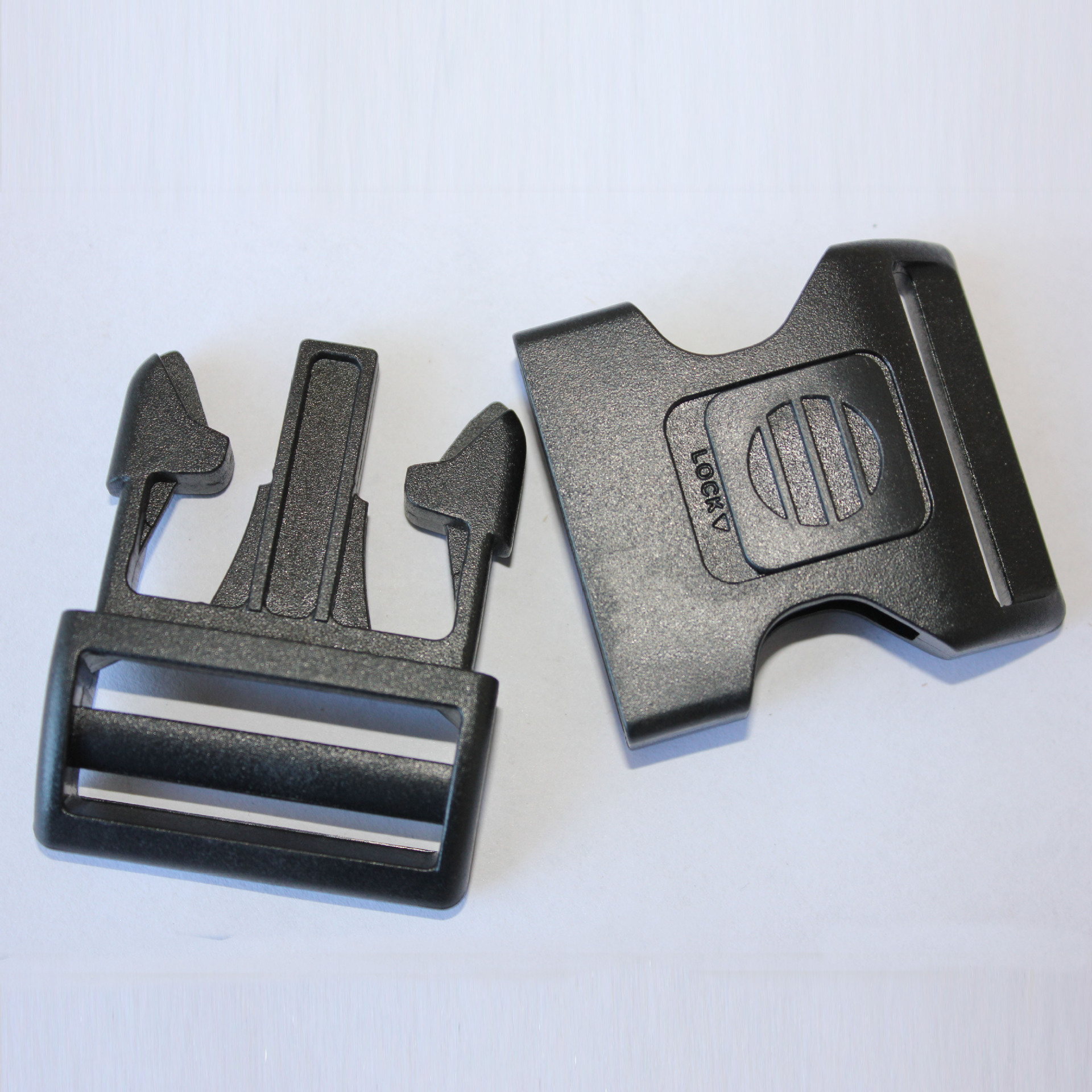 【厂家安扣】生产织带插扣 卡扣 按锁 口哨插扣 塑料安全插扣