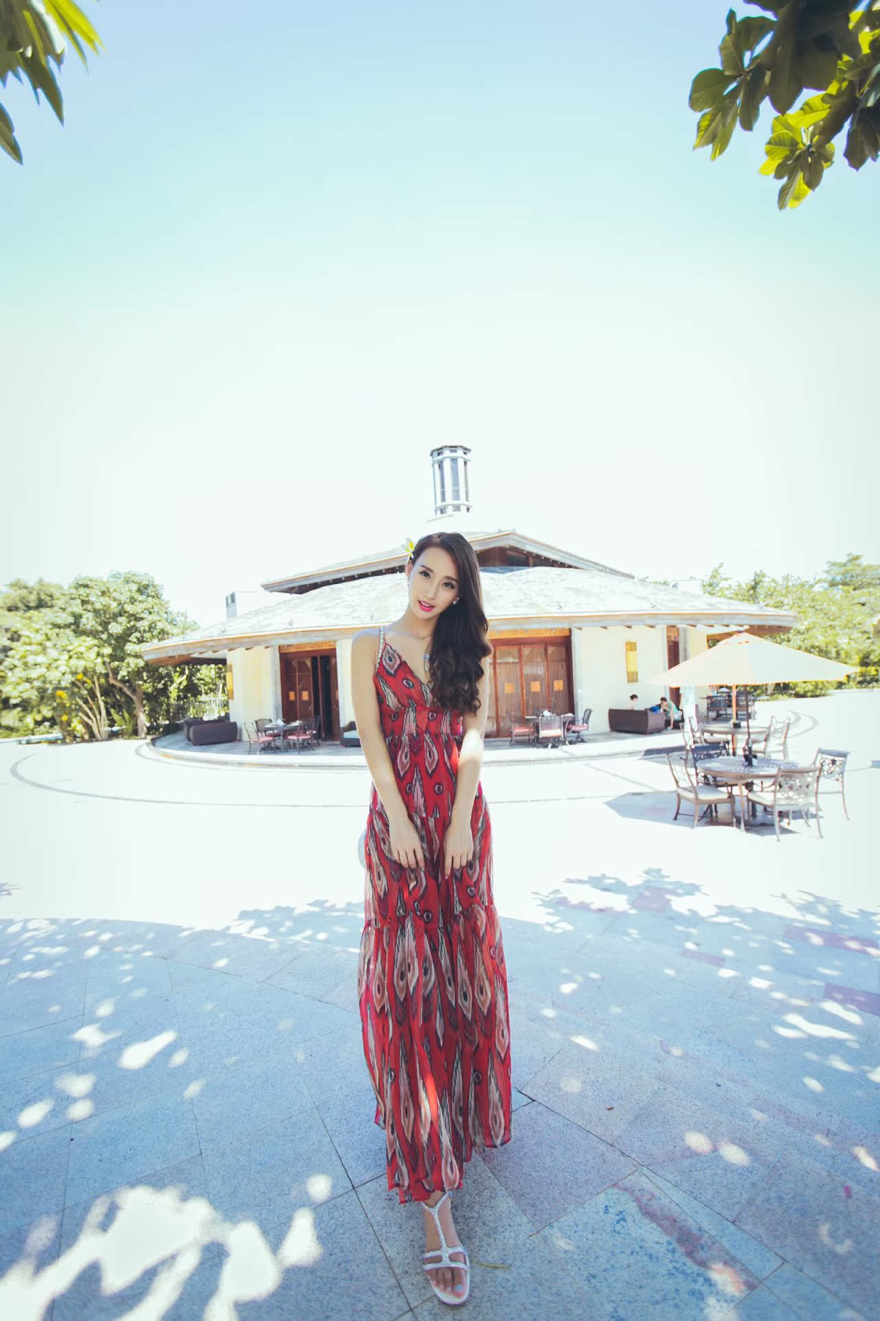 刘美人 大红色吊带长裙1282