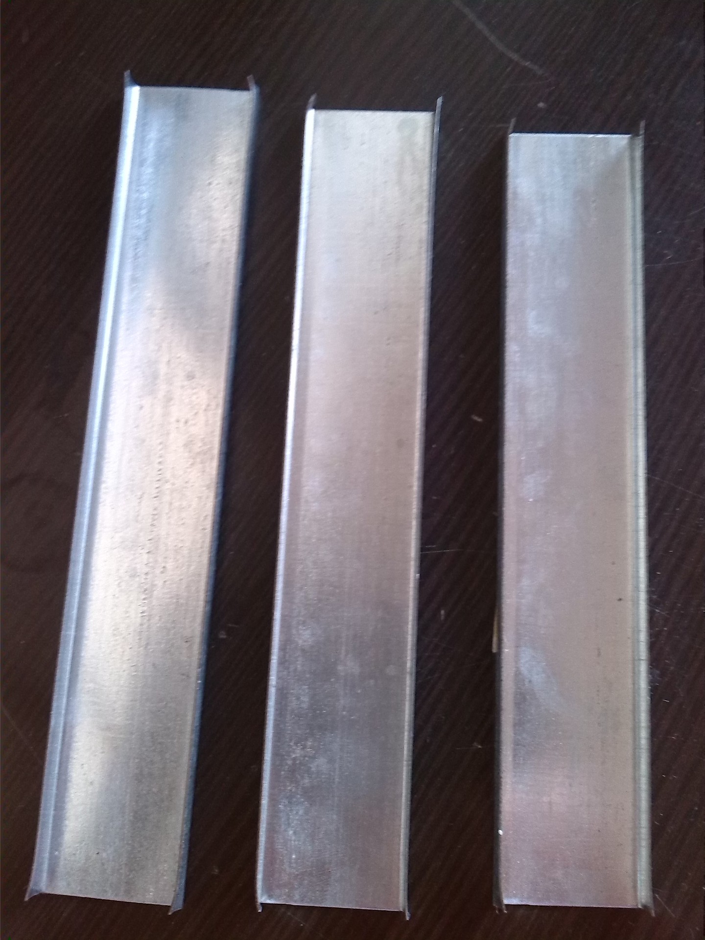 广东浩龙建材有限公司,长期供应穿心龙骨,38主骨图片_6