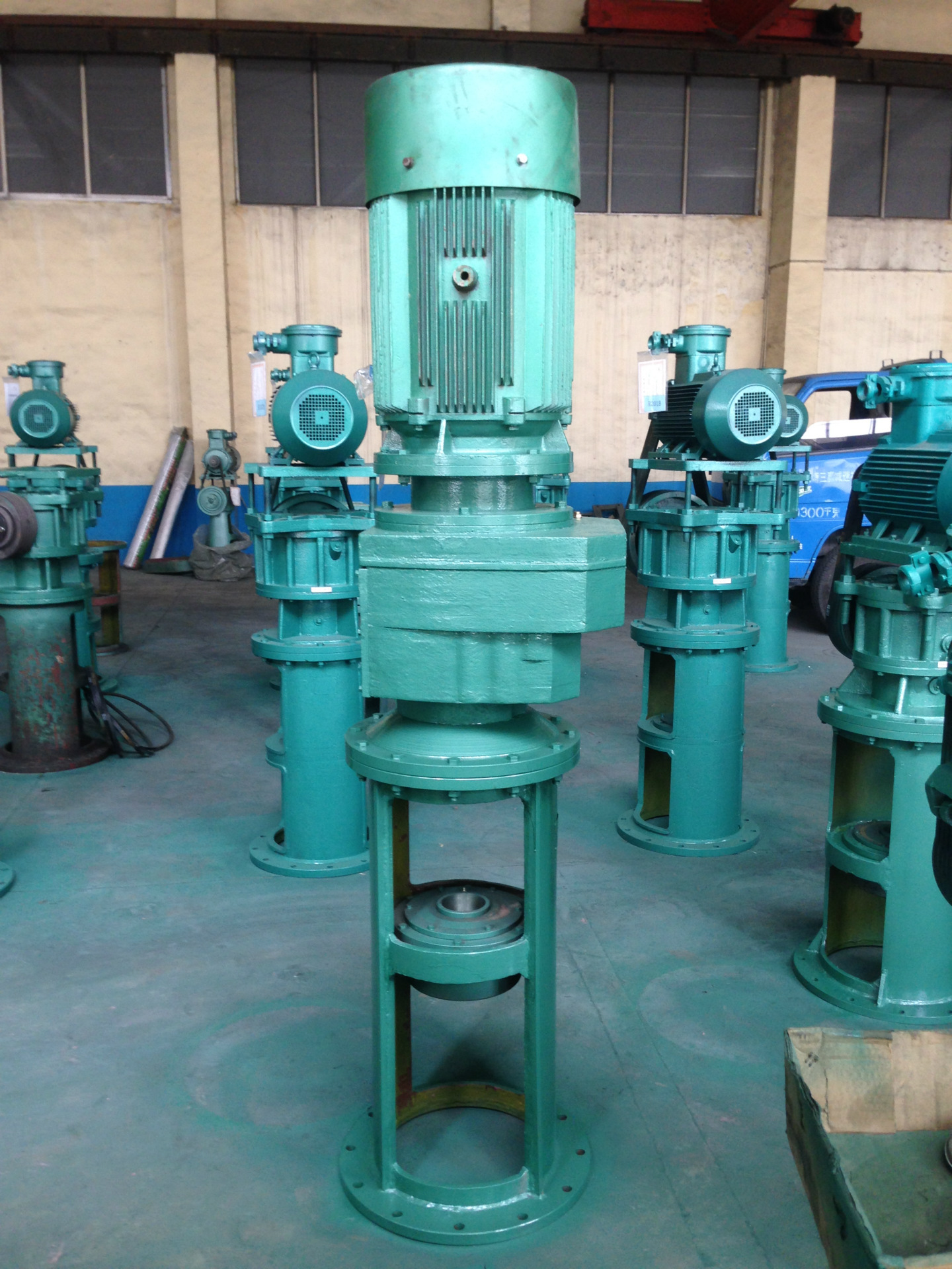 r系列齿轮减速机 搪瓷反应釜用减速机