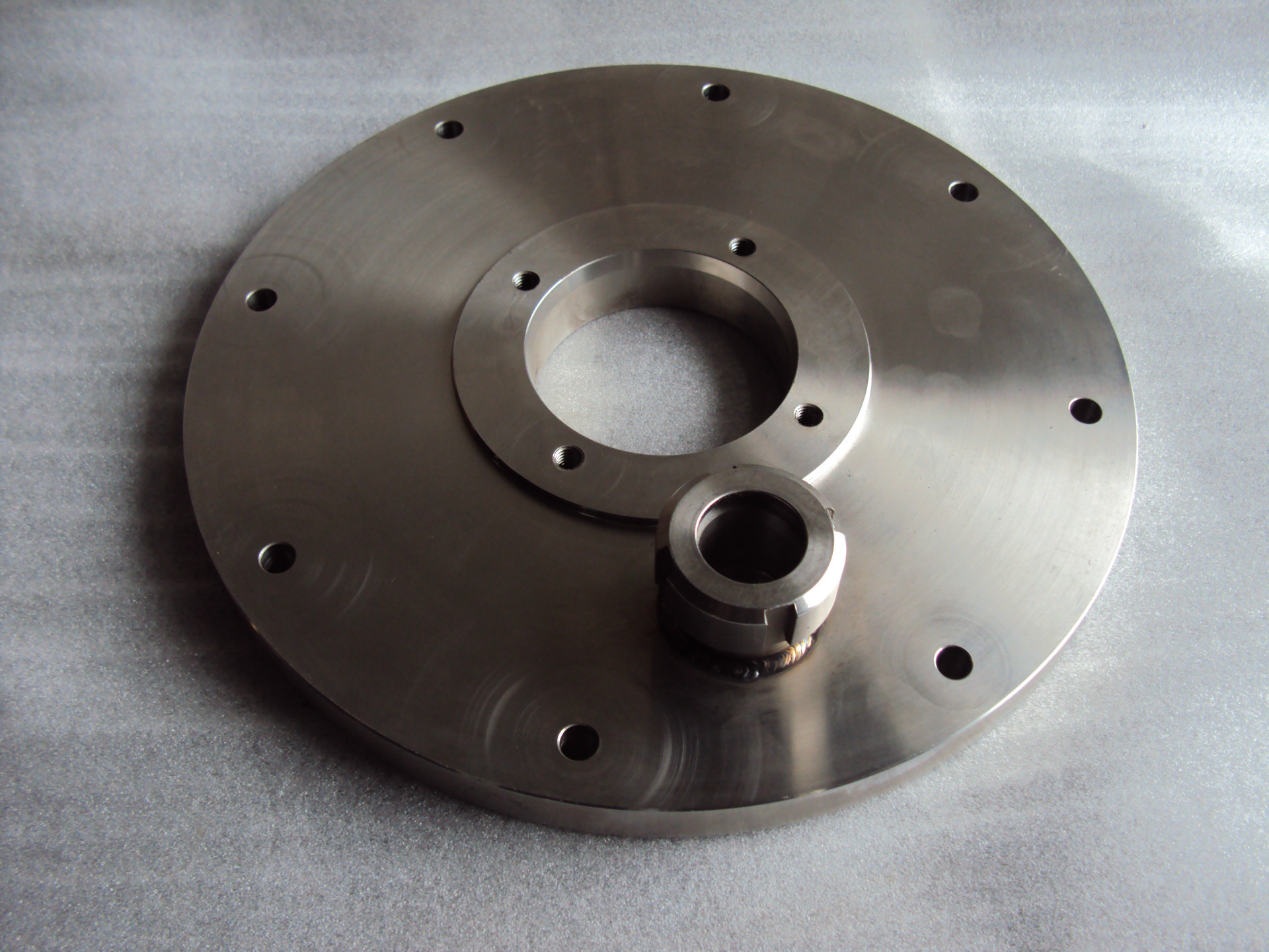 端盖法兰非标自动化设备供应