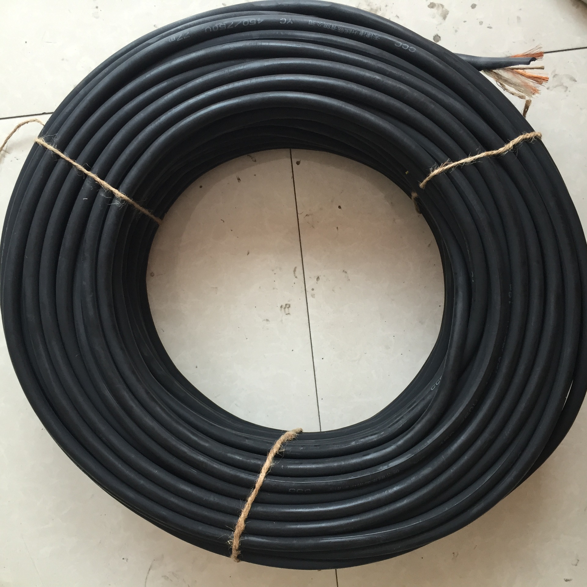 厂家直销 电线电缆 橡套软电缆 橡胶线 yz3x2.5 国标足米紫铜电线