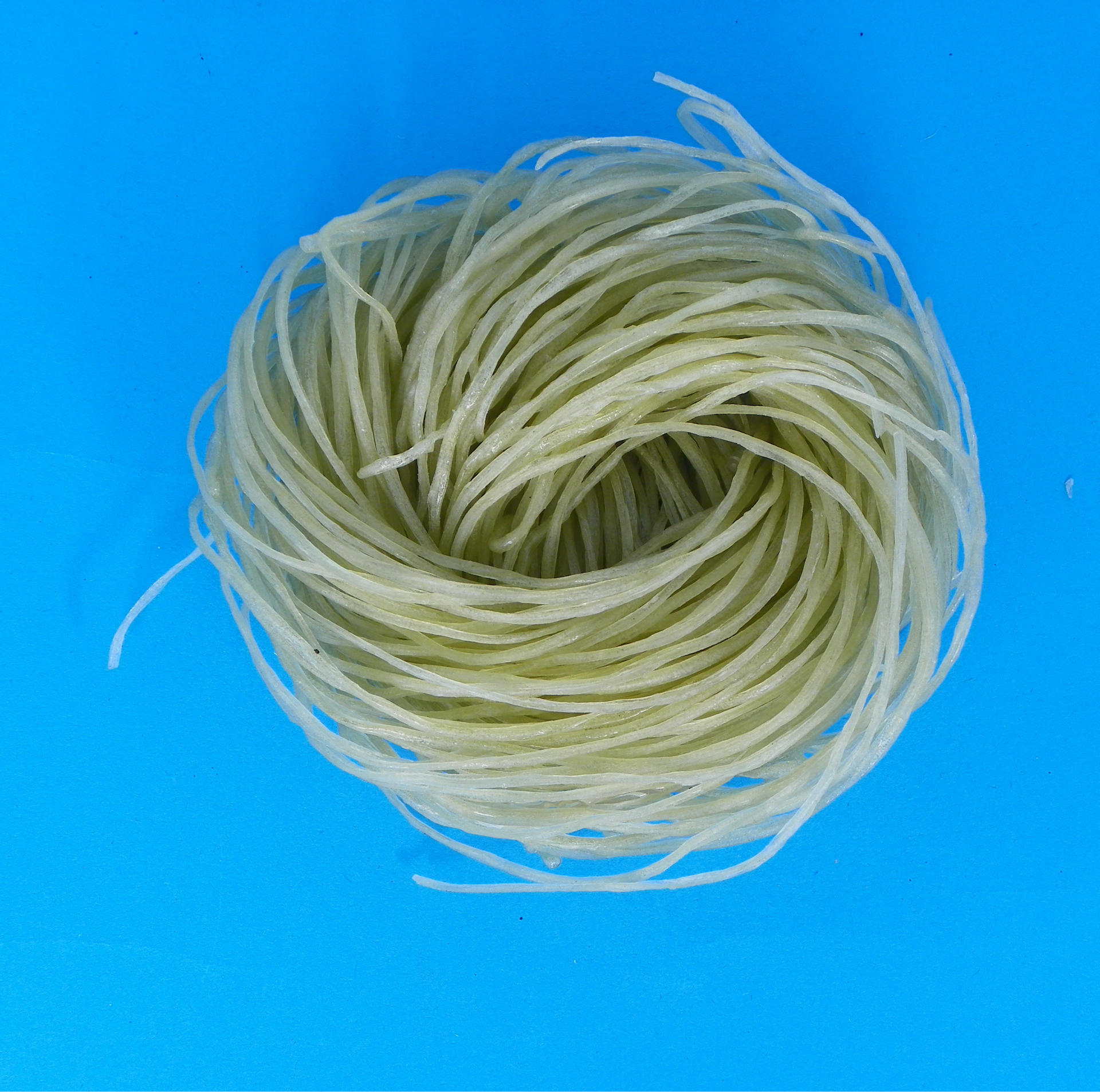 湖南衡阳手工红薯圈圈粉,纯红薯淀粉制作,口感好,是最好吃的粉条!