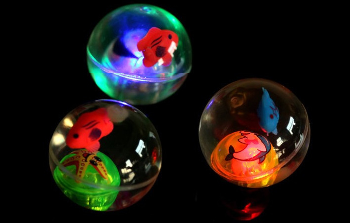 大号闪光弹力球发光 带小鱼闪光跳跳球 水晶弹力球/发光弹力球