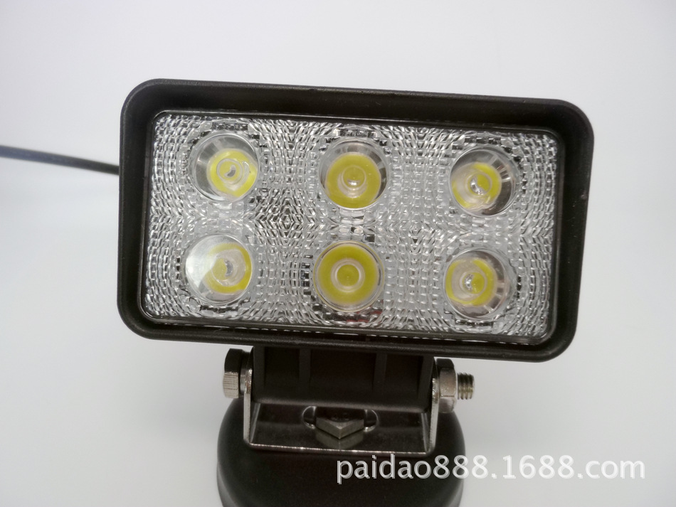 车灯热卖 led工作灯led越野车灯摩托车led大灯18w超亮led工作灯