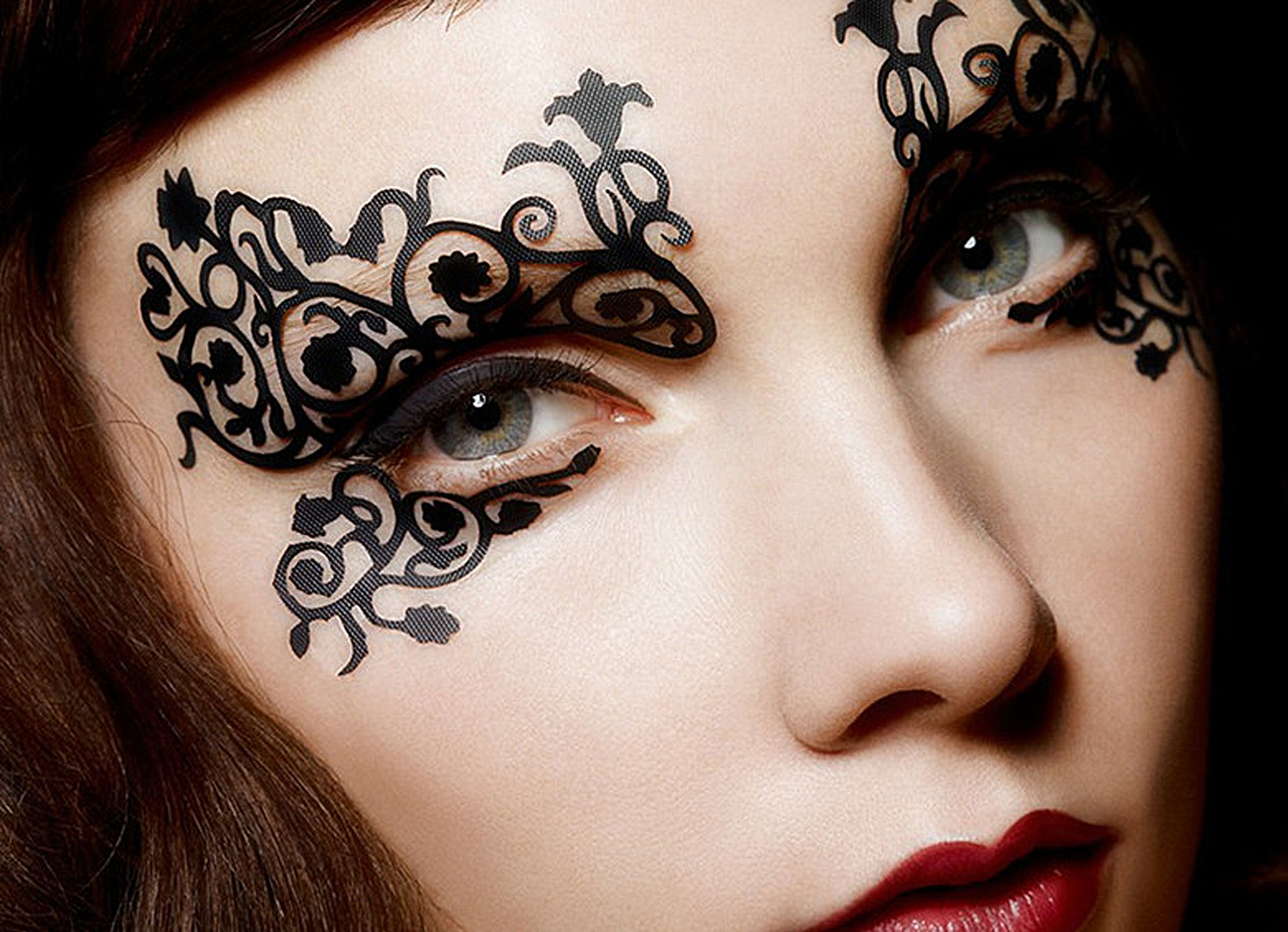 巴黎时尚创意新秀镂空艺术剪纸眼贴 艺术舞台妆用眼部彩绘贴纸