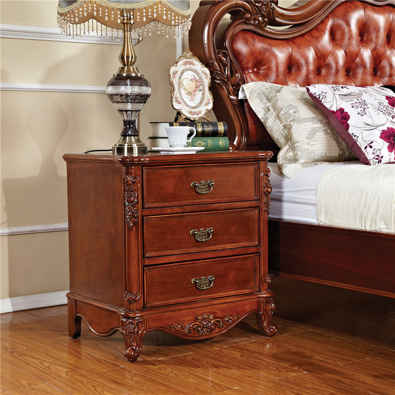 新款欧洲进口桦木复古实木家具批发 精致复古卧室家具床头柜