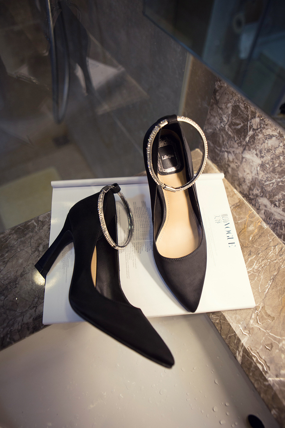 mb高跟鞋是什么牌子_mb的鞋子真的质量好吗