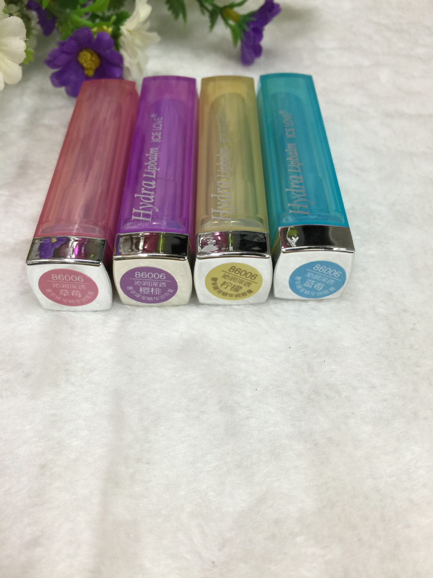冰之恋86006奢华臻宠精华润唇膏