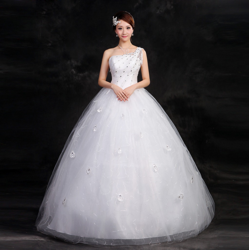 2015新款婚纱 苏州婚纱厂家 白色齐地新娘绑带左单肩钉珠婚纱