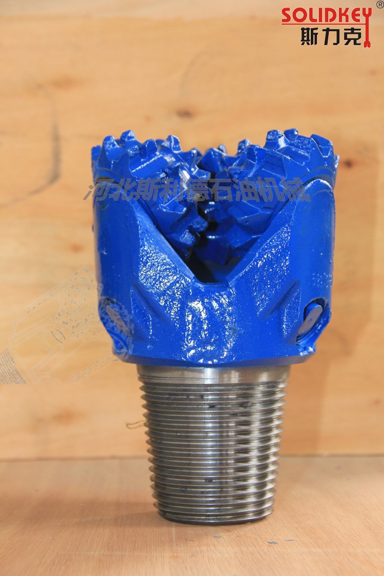 142毫米钢齿打井钻头,软地层
