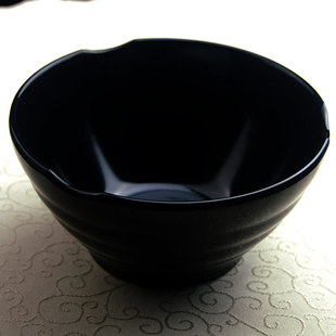 黑色 碗