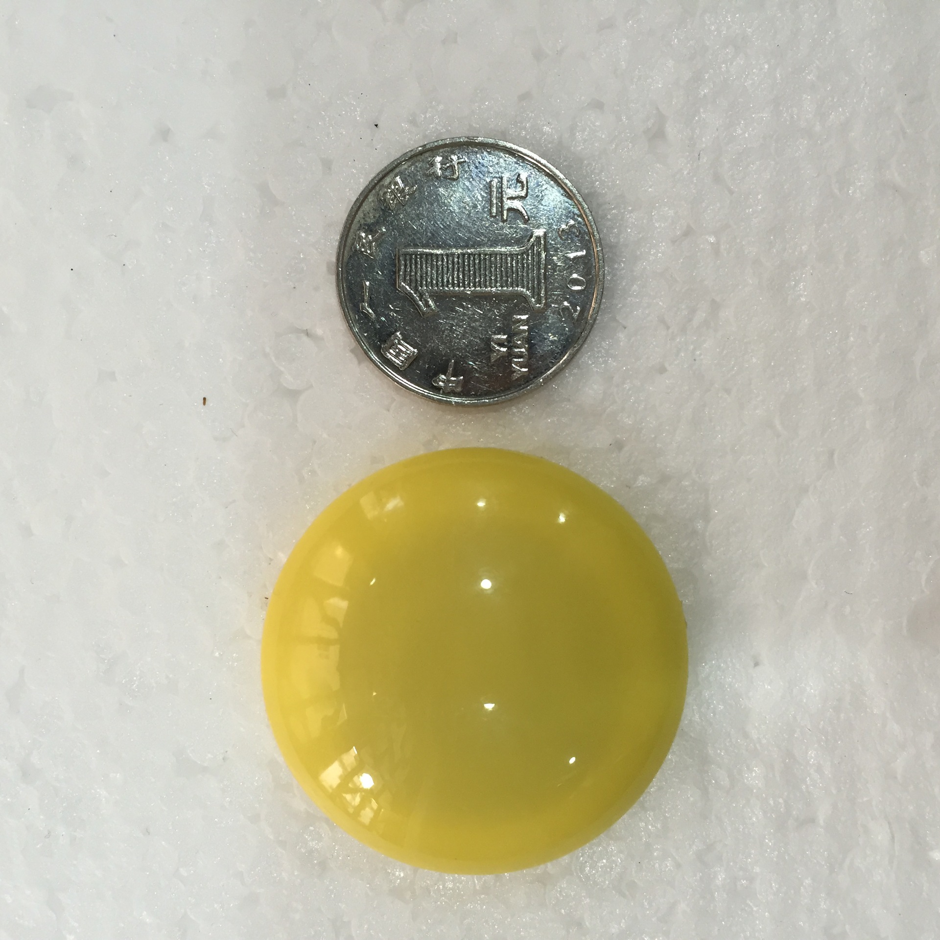 厂家直销批量定做d40mm各种颜色弧形蘑菇状白板吸磁铁磁吸