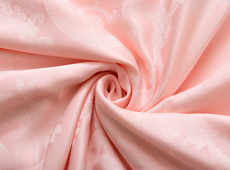 精品秋冬款真丝贡缎提花蚕丝被 单人双人保暖加厚蚕丝被厂家直销