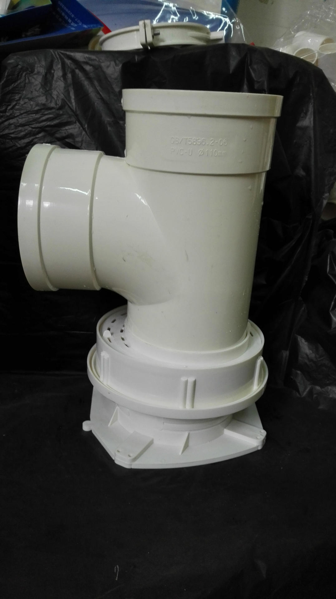 供应pvc排水管110内插三通 批发110三通直接插水节