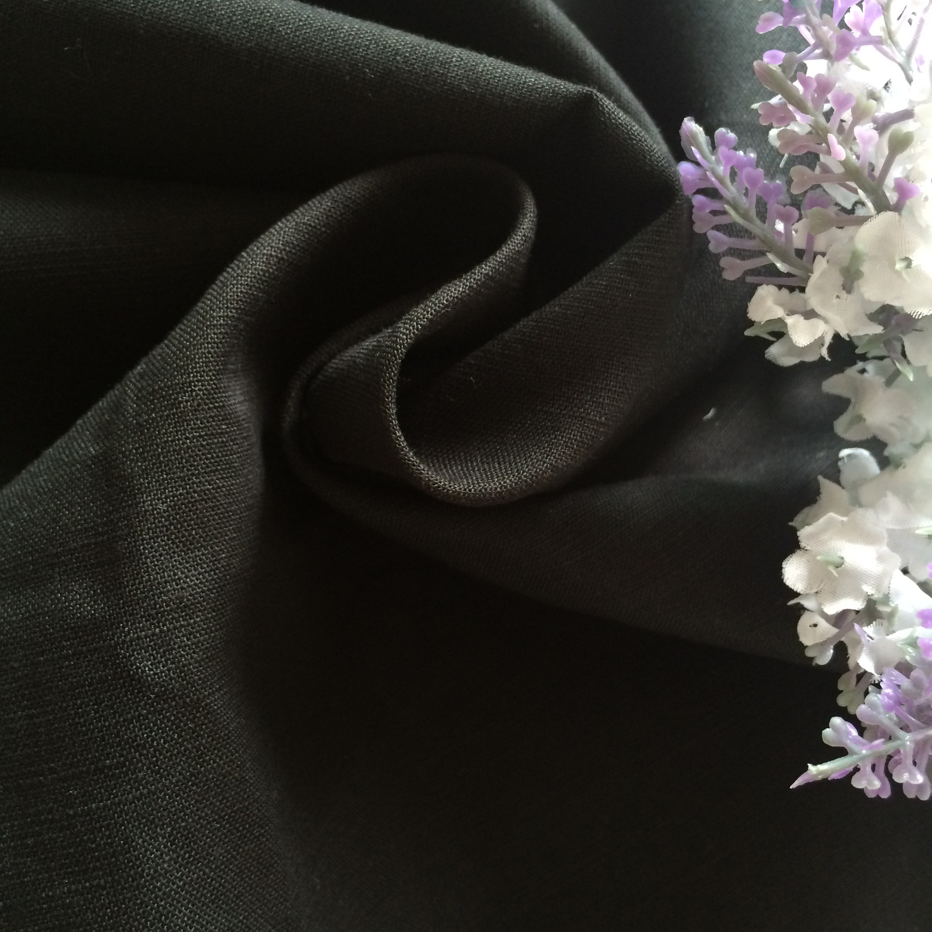 亚麻麻棉裤子时装面料 麻棉混纺色织弹力休闲装面料 天然苎麻现货